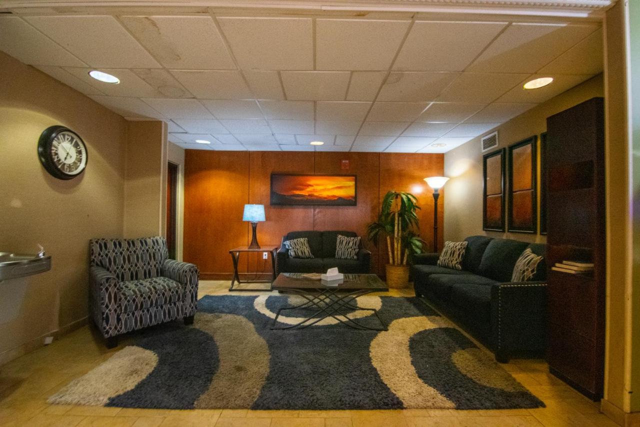 Travelodge By Wyndham Pueblo Luaran gambar