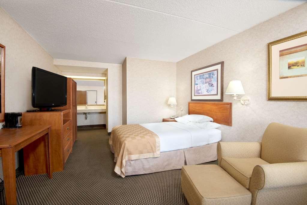 Travelodge By Wyndham Pueblo Bilik gambar